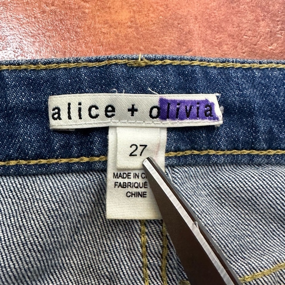 Alice + Olivia Artist High Waist Jeans Size 27 - Picture 3 of 12